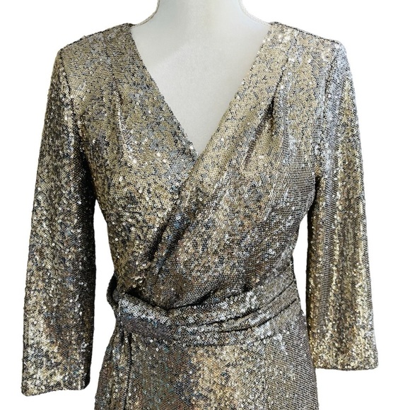 Calvin Klein Gold  Silver V-Neck Sequin Mesh Dress 3/4 Sleeve Sheath Cocktail - Picture 2 of 11